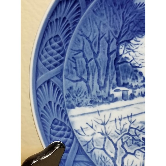 Plate Going Home for Christmas 1973 Royal Copenhagen Porcelain Denmark V… - Picture 7 of 12